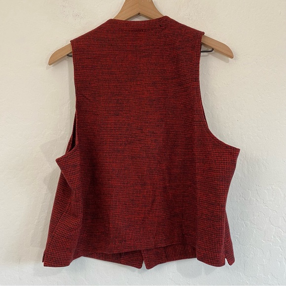Roos Atkins Vintage L Red Herringbone V Neck Button up Vest Sleeveless Wool - Picture 6 of 7